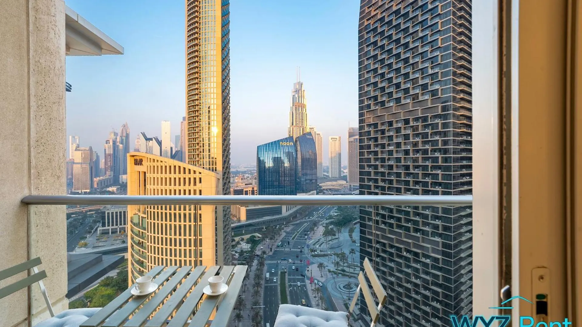 Stunning 2 Bedroom In The Heart Of Downtown, 360 Views Dubai Apartment