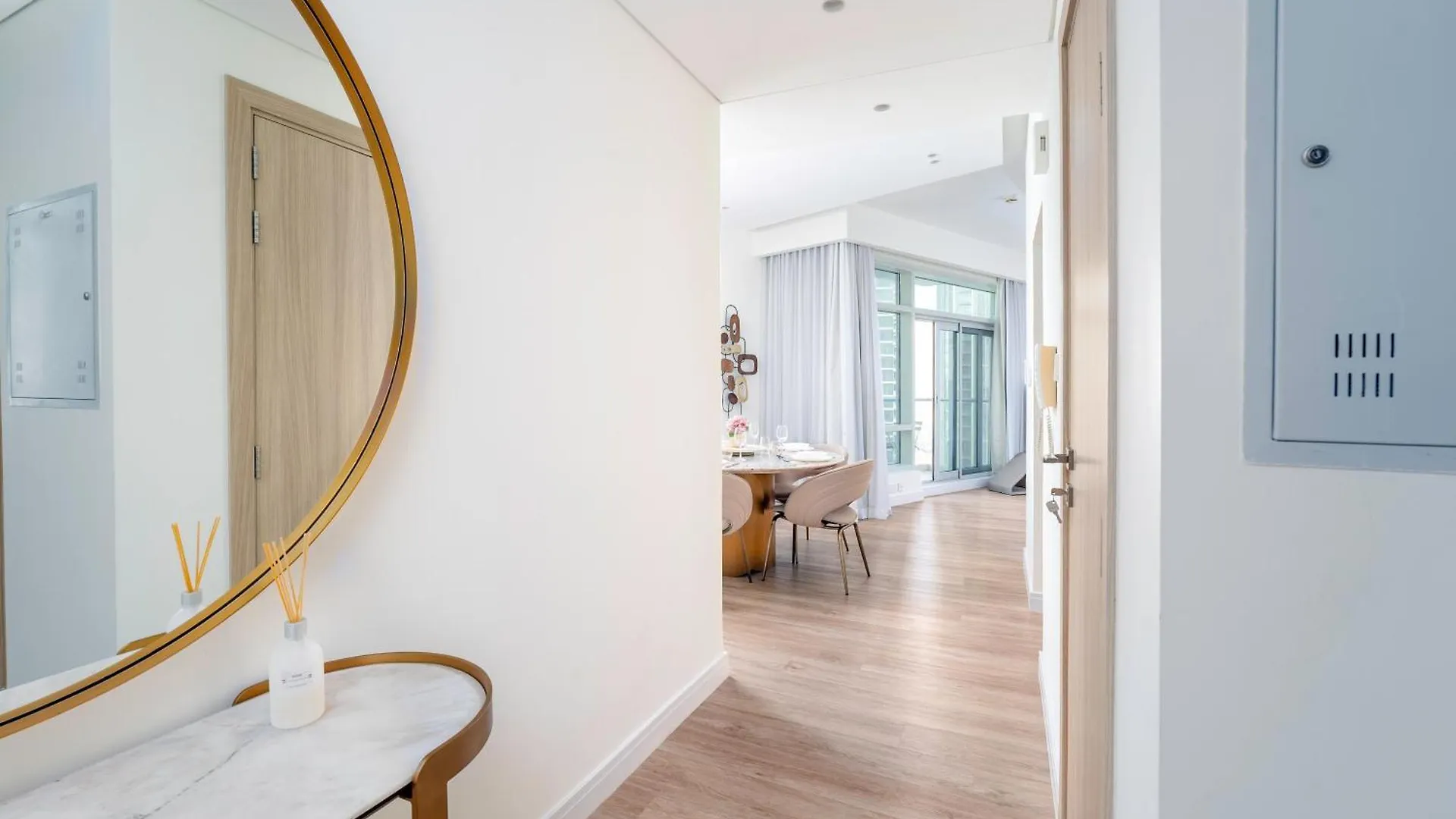 Apartamento Stunning 2 Bedroom In The Heart Of Downtown, 360 Views Dubai