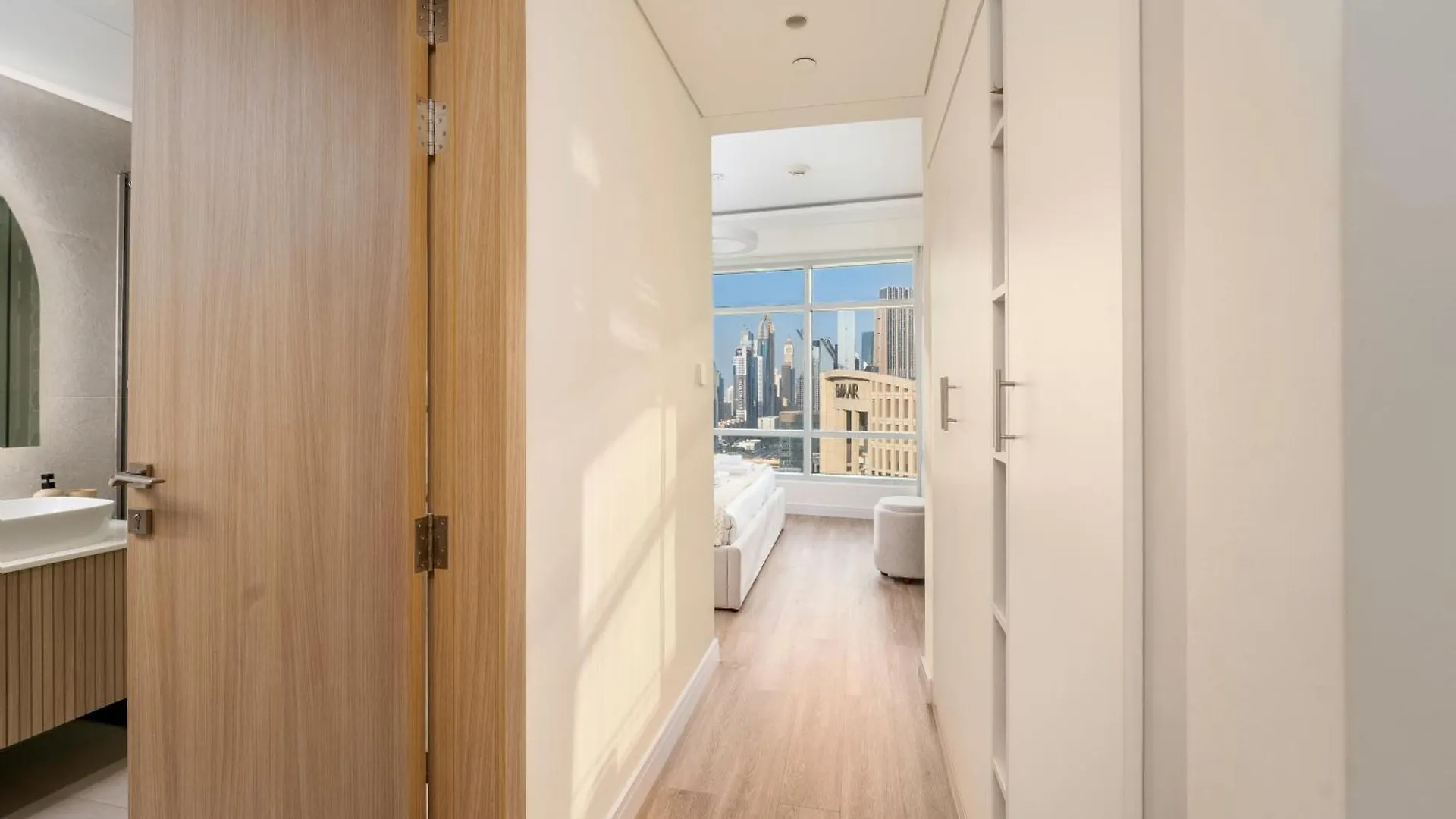 Daire Stunning 2 Bedroom In The Heart Of Downtown, 360 Views Dubai Birleşik Arap Emirlikleri